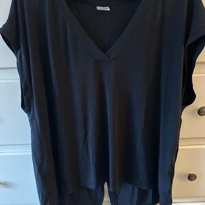 Athleta Black V-Neck Short Sleeve Tee